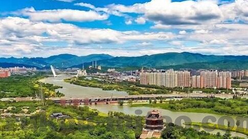 糖心vlog最新版入口-他自己默默记录，糖心Vlog最新版的探索之旅